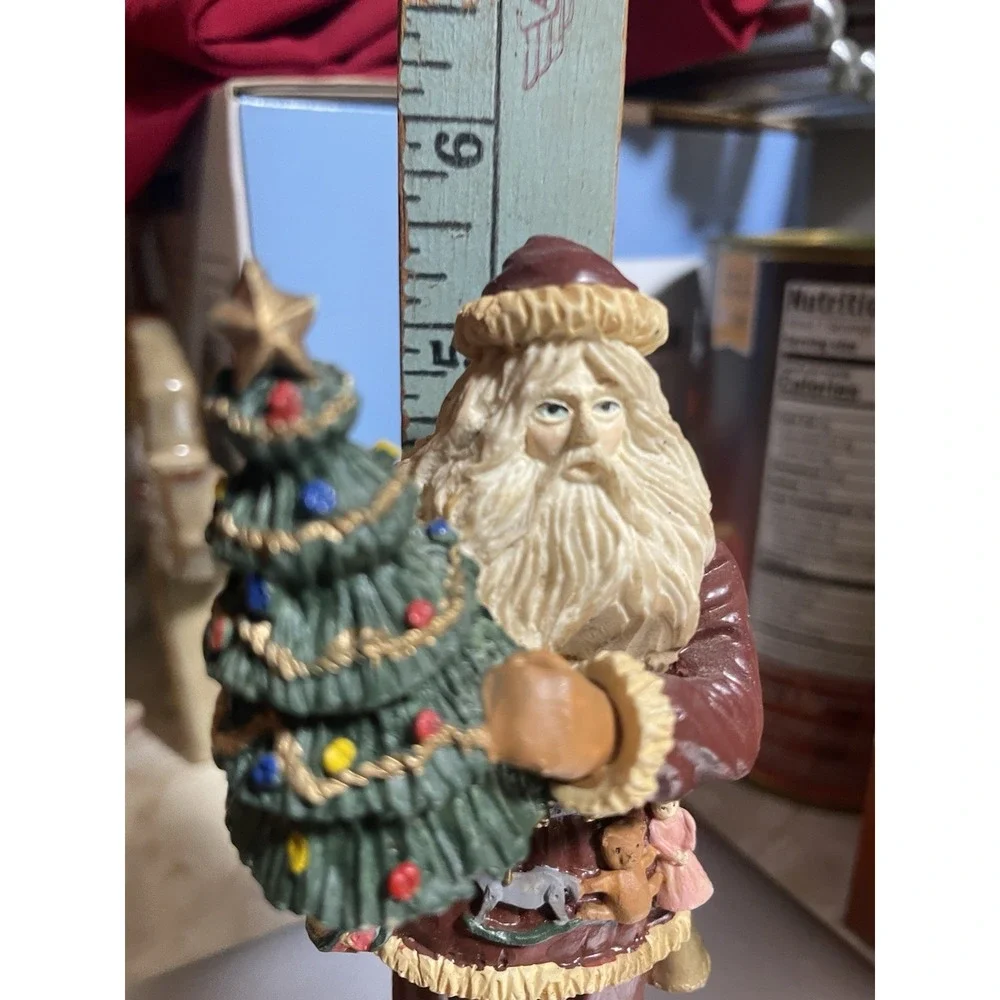 1994 Tender‎ Heart Treasures Santa 6.25